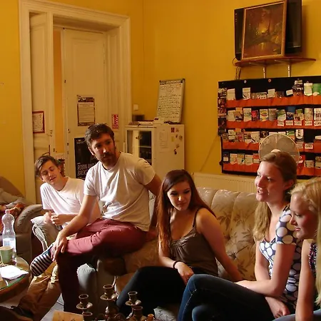 Hostel Transylvania *